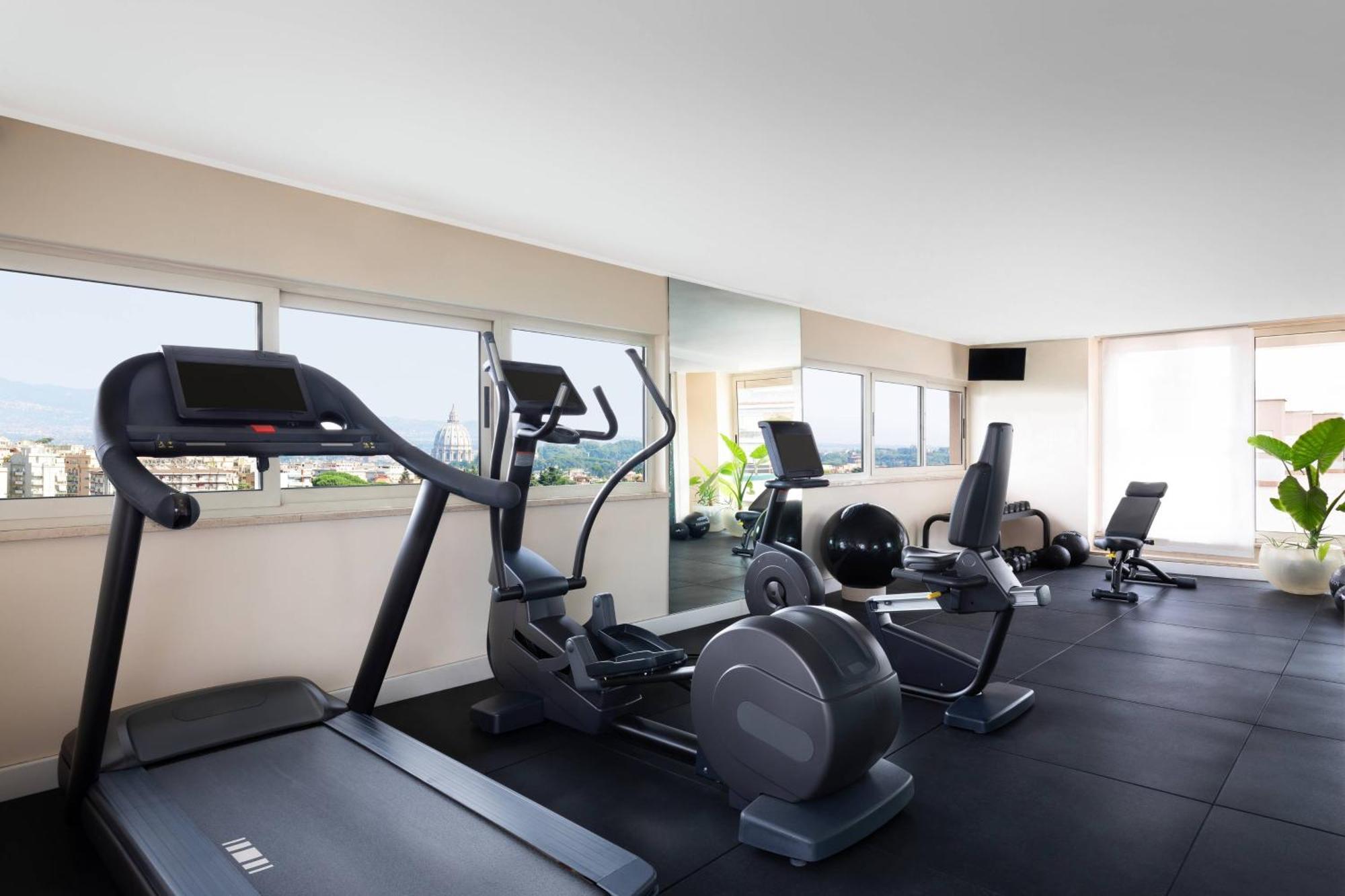 Courtyard By Marriott Rome Central Park Екстер'єр фото