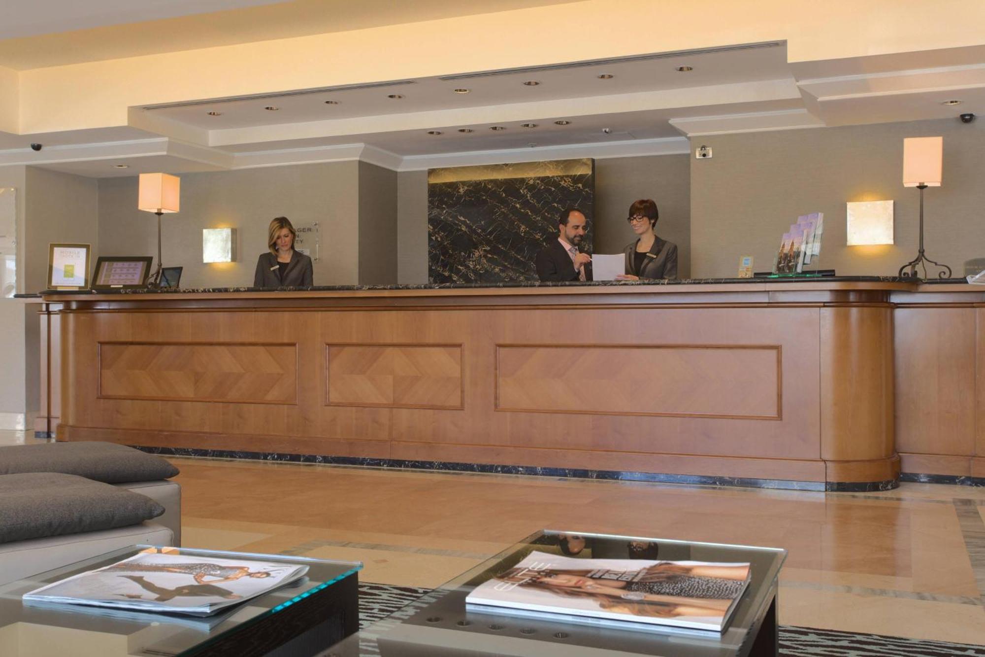 Courtyard By Marriott Rome Central Park Екстер'єр фото