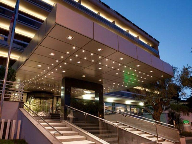 Courtyard By Marriott Rome Central Park Екстер'єр фото